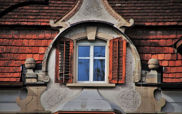 Panne de Vitre à Ecully: La Solution Efficace de Dépannage Vitrerie